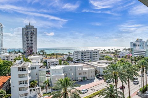 Condominio en venta en Miami Beach, Florida, 1 dormitorio, 84.54 m2 № 1074430 - foto 19