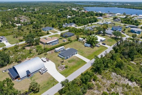 Villa ou maison à vendre à Punta Gorda, Floride: 3 chambres, 129.6 m2 № 1165909 - photo 28