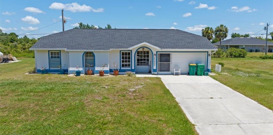 Villa ou maison à Punta Gorda, Floride 3 chambres, 129.6 m2 № 1165909