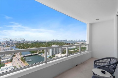 Condominio en venta en Miami Beach, Florida, 1 dormitorio, 93.09 m2 № 1305564 - foto 27