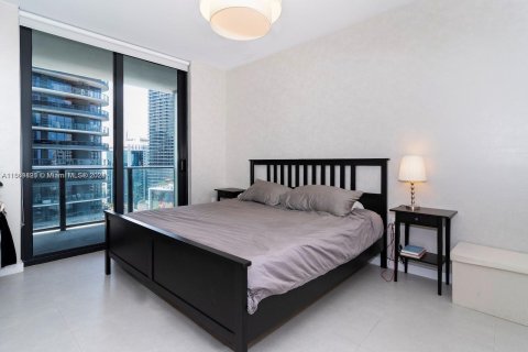 Condo in Miami, Florida, 1 bedroom  № 1388047 - photo 15