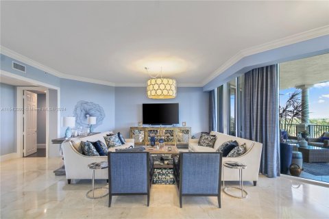 Condo in Coral Gables, Florida, 3 bedrooms  № 1045190 - photo 4