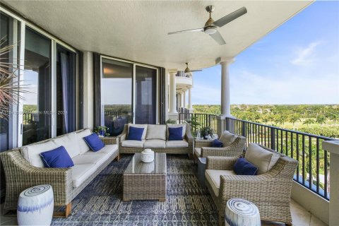 Condominio en venta en Coral Gables, Florida, 3 dormitorios, 276.11 m2 № 1045190 - foto 23