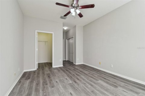 Adosado en venta en Tampa, Florida, 2 dormitorios, 116.03 m2 № 1378364 - foto 25