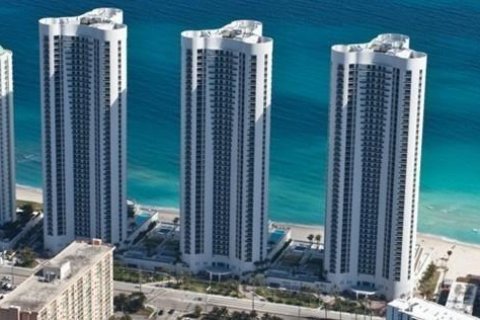 Condo in Sunny Isles Beach, Florida, 3 bedrooms  № 1075999 - photo 3