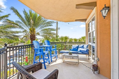 Condo in Lauderdale-by-the-Sea, Florida, 3 bedrooms  № 1077486 - photo 6