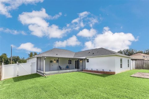 Casa en venta en Apopka, Florida, 4 dormitorios, 197.79 m2 № 1387379 - foto 30