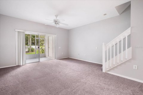 Touwnhouse à vendre à Brandon, Floride: 2 chambres, 110 m2 № 1344401 - photo 5