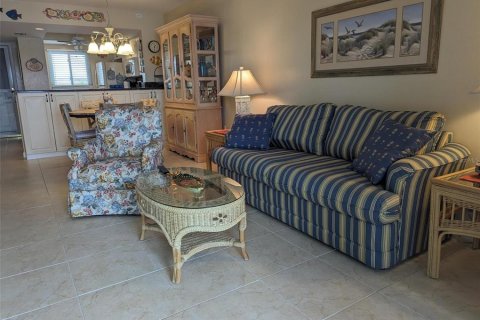 Condo in Punta Gorda, Florida, 2 bedrooms  № 1043699 - photo 12