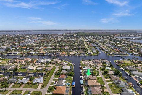 Villa ou maison à vendre à Cape Coral, Floride: 3 chambres, 127 m2 № 1340727 - photo 5