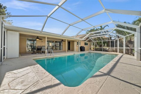 Casa en venta en Cape Coral, Florida, 3 dormitorios, 127 m2 № 1340727 - foto 27