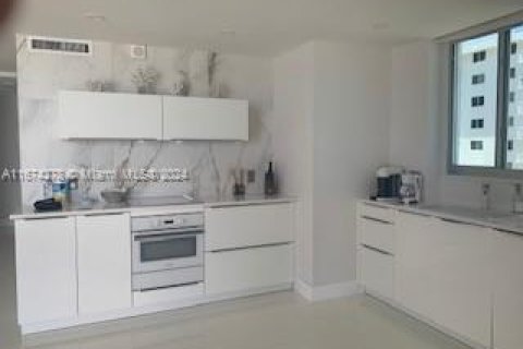 Condominio en venta en Miami Beach, Florida, 1 dormitorio, 63.92 m2 № 1397761 - foto 7