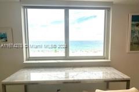 Copropriété à vendre à Miami Beach, Floride: 1 chambre, 63.92 m2 № 1397761 - photo 4