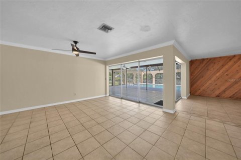 Casa en venta en Port Charlotte, Florida, 4 dormitorios, 232.44 m2 № 1298022 - foto 8