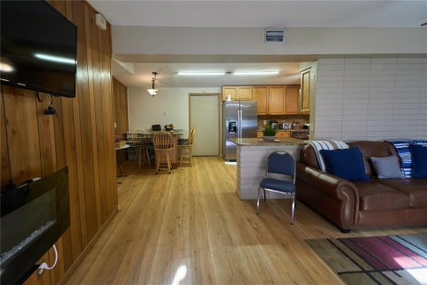 Casa en venta en Lutz, Florida, 3 dormitorios, 267.65 m2 № 1091122 - foto 7