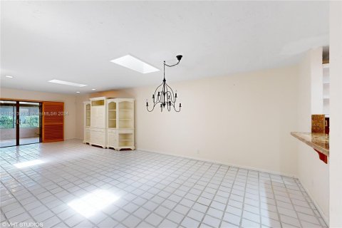 Adosado en venta en Hollywood, Florida, 3 dormitorios, 187.66 m2 № 1321500 - foto 6