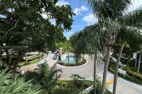 Copropriété à vendre à Aventura, Floride: 3 chambres, 125.42 m2 № 1396747 - photo 30