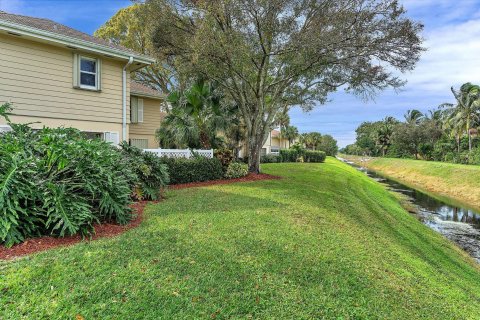 Touwnhouse à vendre à Boynton Beach, Floride: 2 chambres, 127.65 m2 № 1068348 - photo 1