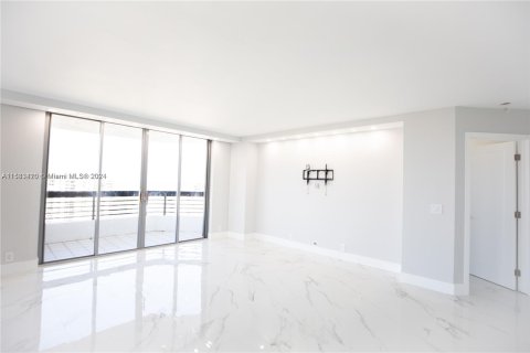 Copropriété à vendre à Aventura, Floride: 2 chambres, 128.21 m2 № 1162724 - photo 13