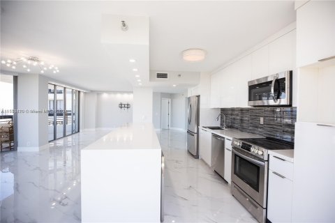 Condominio en venta en Aventura, Florida, 2 dormitorios, 128.21 m2 № 1162724 - foto 8