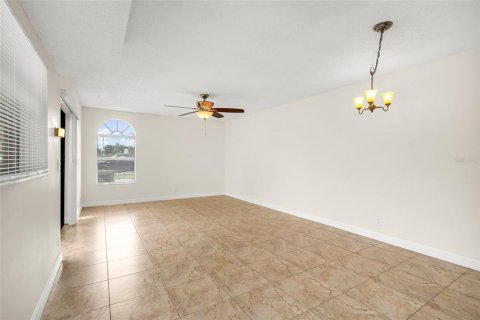 Townhouse in Delray Beach, Florida 3 bedrooms, 123.19 sq.m. № 1354944 - photo 5