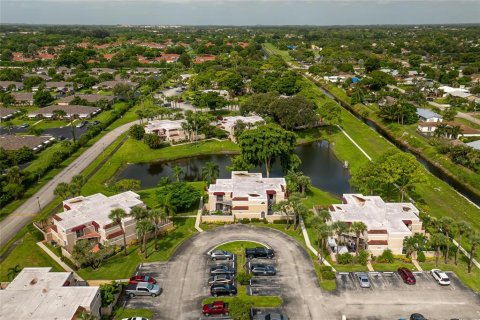 Townhouse in Delray Beach, Florida 3 bedrooms, 123.19 sq.m. № 1354944 - photo 29