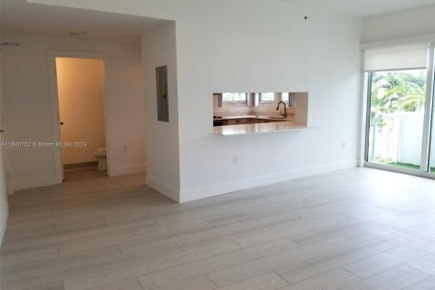 Condominio en venta en Miami Beach, Florida, 2 dormitorios, 120.12 m2 № 1329379 - foto 5