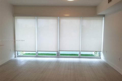 Condominio en venta en Miami Beach, Florida, 2 dormitorios, 120.12 m2 № 1329379 - foto 11