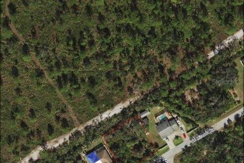 Terreno en venta en North Port, Florida № 1048579 - foto 1