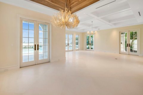 House in Palm Beach, Florida 6 bedrooms, 755.57 sq.m. № 1038164 - photo 30