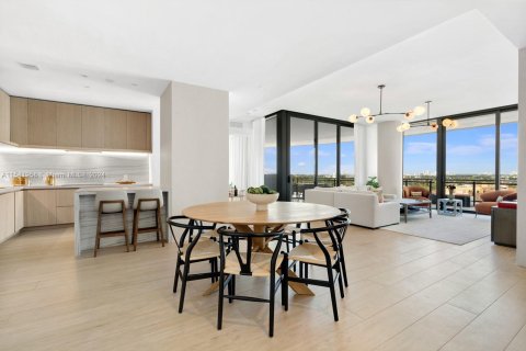 Copropriété à vendre à Miami Beach, Floride: 2 chambres, 153.66 m2 № 1037780 - photo 3