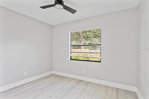 House in Tampa, Florida 3 bedrooms, 139.26 sq.m. № 1358266 - photo 22