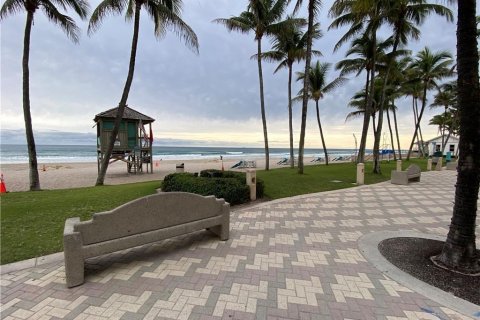 Copropriété à vendre à Deerfield Beach, Floride: 1 chambre, 69.96 m2 № 1045460 - photo 15