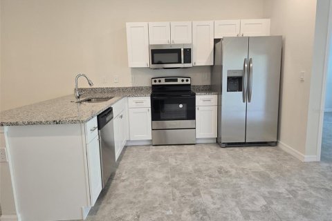 Apartment in Bartow, Florida 3 bedrooms, 123.84 sq.m. № 1380990 - photo 7