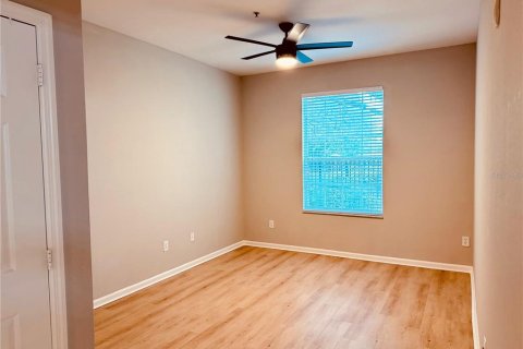 Condo in Orlando, Florida, 3 bedrooms  № 1308878 - photo 11