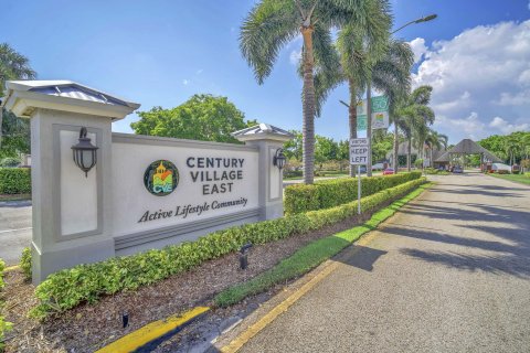 Condo in Deerfield Beach, Florida, 1 bedroom  № 1226712 - photo 1