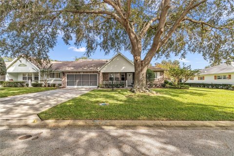 Villa ou maison à vendre à Ocala, Floride: 2 chambres, 158.77 m2 № 1287757 - photo 4