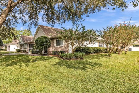 Villa ou maison à vendre à Ocala, Floride: 2 chambres, 158.77 m2 № 1287757 - photo 2