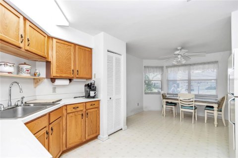 Casa en venta en Ocala, Florida, 2 dormitorios, 158.77 m2 № 1287757 - foto 9