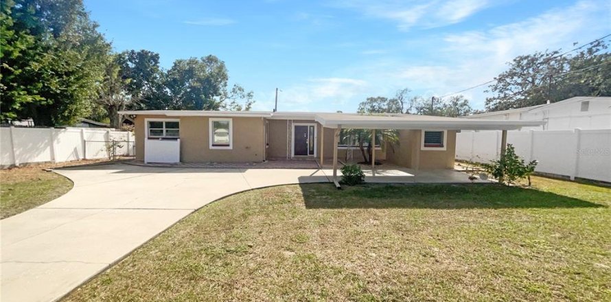 House in Tampa, Florida 3 bedrooms, 120.03 sq.m. № 1445029