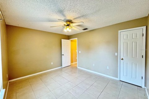 Casa en alquiler en Orlando, Florida, 4 dormitorios, 174.1 m2 № 1358094 - foto 12