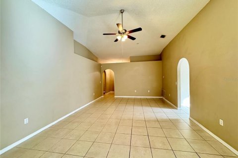 House in Orlando, Florida 4 bedrooms, 174.1 sq.m. № 1358094 - photo 5