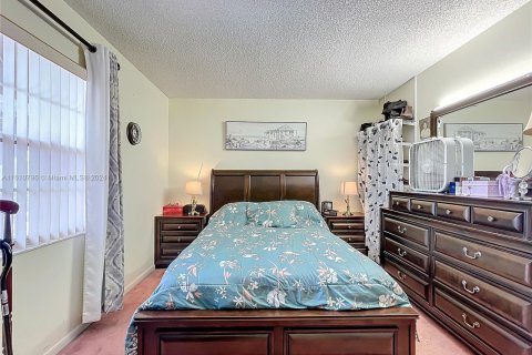 Condominio en venta en Pembroke Pines, Florida, 1 dormitorio, 78.04 m2 № 1232944 - foto 17