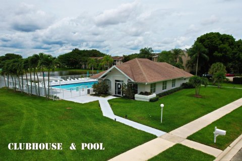 Casa en venta en Delray Beach, Florida, 3 dormitorios, 156.45 m2 № 1035805 - foto 16