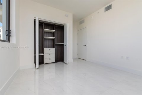 Condominio en venta en Coral Gables, Florida, 3 dormitorios, 102.84 m2 № 1021673 - foto 26