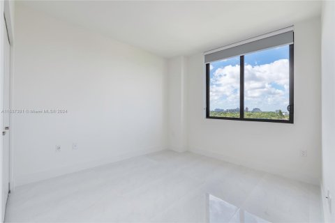 Condominio en venta en Coral Gables, Florida, 3 dormitorios, 102.84 m2 № 1021673 - foto 21