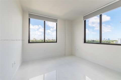 Condominio en venta en Coral Gables, Florida, 3 dormitorios, 102.84 m2 № 1021673 - foto 27