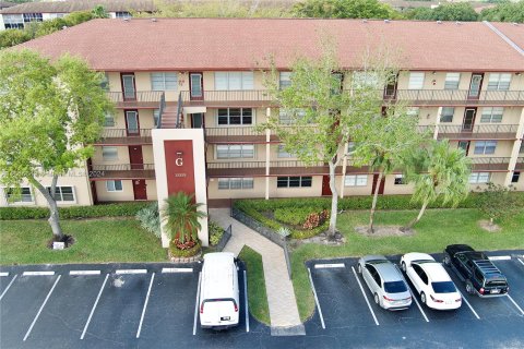 Condominio en venta en Pembroke Pines, Florida, 1 dormitorio, 75.34 m2 № 1356902 - foto 16