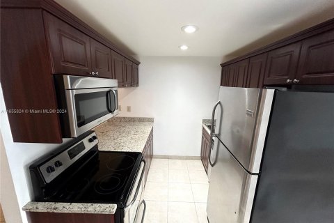 Copropriété à vendre à Miami, Floride: 1 chambre, 51.19 m2 № 1356987 - photo 6