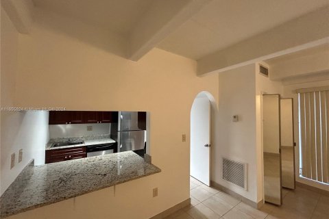 Copropriété à vendre à Miami, Floride: 1 chambre, 51.19 m2 № 1356987 - photo 7